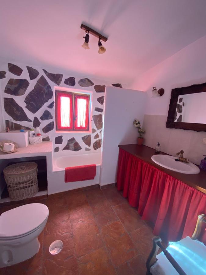 Beautiful Traditional Town House Ardales Exterior photo